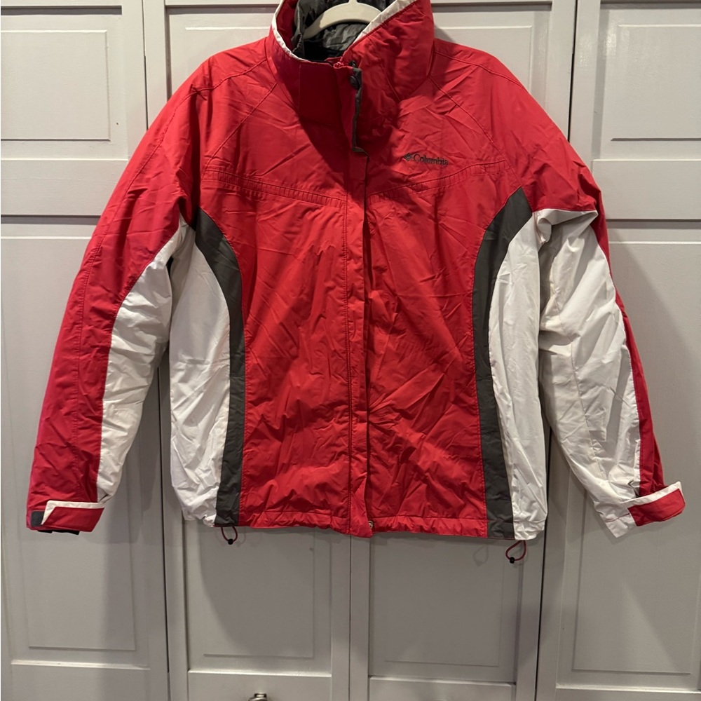 Columbia Women's pink and White Ski Jacket